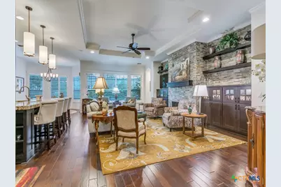 416 Mission Hill Run, New Braunfels, TX 78132 - Photo 5