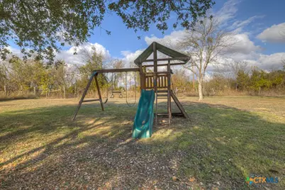 140 Baker Creek Loop, San Marcos, TX 78666 - Photo 33
