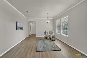 140 Baker Creek Loop, San Marcos, TX 78666 - Photo 7