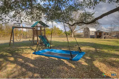 140 Baker Creek Loop, San Marcos, TX 78666 - Photo 23