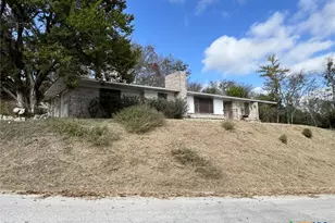 604 Yucca Dr, Copperas Cove, TX 76522 - Photo 1