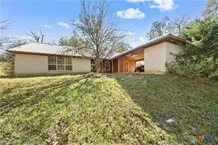 1009 County Rd 412, Chilton, TX 76632 - Photo 27