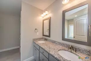 112 Oakmont Ln, La Vernia, TX 78121 - Photo 17