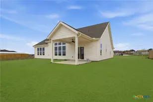 112 Oakmont Ln, La Vernia, TX 78121 - Photo 7