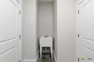 112 Oakmont Ln, La Vernia, TX 78121 - Photo 23