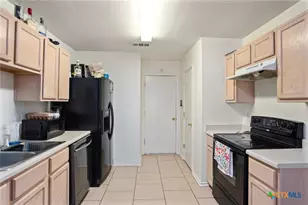 1815 Liberty Hill Dr, Belton, TX 76513 - Photo 7