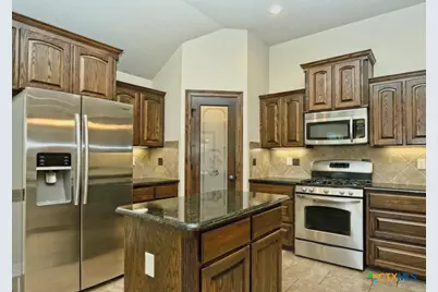 1906 Deer Field Way, Harker Heights, TX 76548 - Photo 9