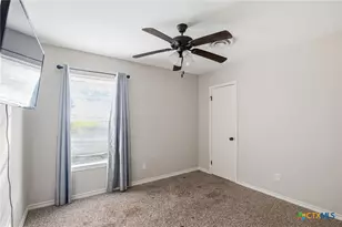 680 E Frontage Rd, Victoria, TX 77905 - Photo 17