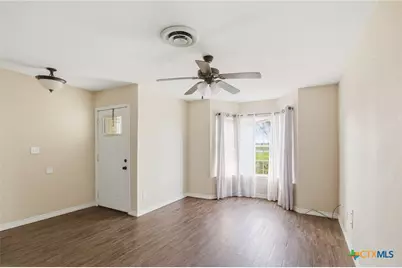 680 E Frontage Road, Victoria, TX 77905 - Photo 3