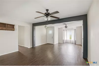 680 E Frontage Road, Victoria, TX 77905 - Photo 7