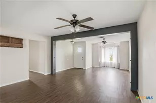 680 E Frontage Rd, Victoria, TX 77905 - Photo 7