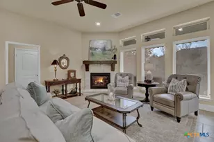 595 Oak Brook Dr, New Braunfels, TX 78132 - Photo 19