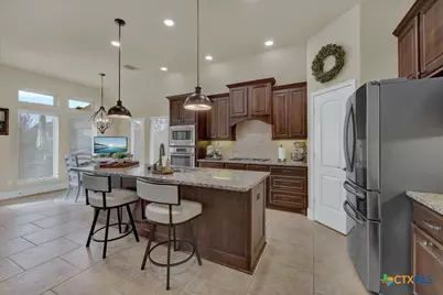 595 Oak Brook Drive, New Braunfels, TX 78132 - Photo 21