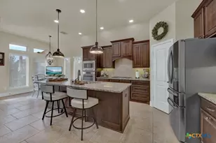 595 Oak Brook Dr, New Braunfels, TX 78132 - Photo 21