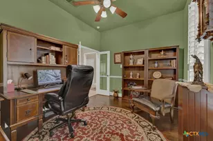 595 Oak Brook Dr, New Braunfels, TX 78132 - Photo 41