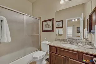 595 Oak Brook Dr, New Braunfels, TX 78132 - Photo 43