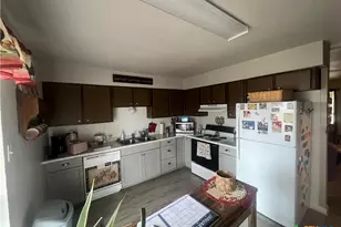 211 W Cardinal Ln, Harker Heights, TX 76548 - Photo 5