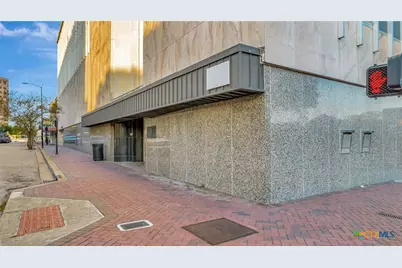 120 S Main Street, Victoria, TX 77901 - Photo 11