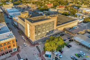 120 S Main St, Victoria, TX 77901 - Photo 1