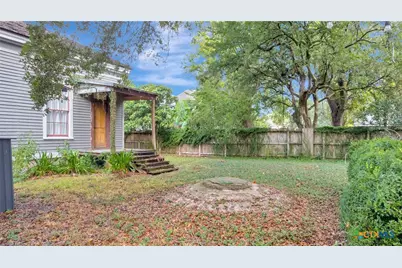 502 N Liberty Street, Victoria, TX 77901 - Photo 15