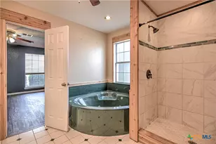 809 Hudson Ln, Eddy, TX 76524 - Photo 23