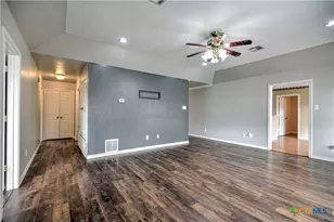 809 Hudson Ln, Eddy, TX 76524 - Photo 11