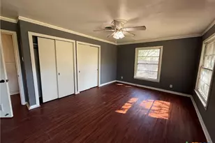 1701 N 13th St, Temple, TX 76501 - Photo 23