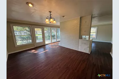 1701 N 13th Street, Temple, TX 76501 - Photo 11