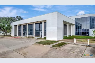 1908 N Laurent Street, Victoria, TX 77901 - Photo 5