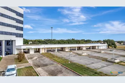 1908 N Laurent Street, Victoria, TX 77901 - Photo 17