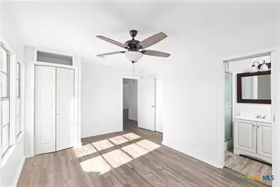 104 E Whitney Street, Hamilton, TX 76531 - Photo 5