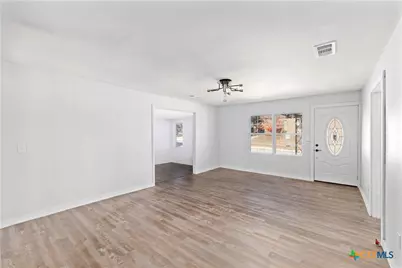 104 E Whitney Street, Hamilton, TX 76531 - Photo 17