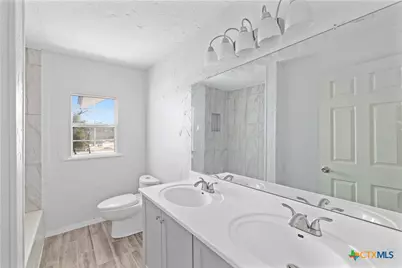 104 E Whitney Street, Hamilton, TX 76531 - Photo 5