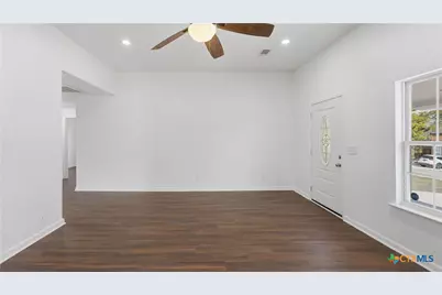 501 Bald Eagle, Canyon Lake, TX 78133 - Photo 11