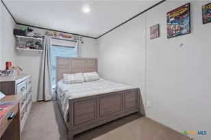 121 Fate Ct, Kyle, TX 78640 - Photo 17