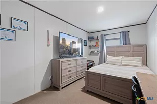 121 Fate Ct, Kyle, TX 78640 - Photo 15