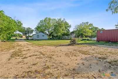 6071 Fm 713, Dale, TX 78616 - Photo 11