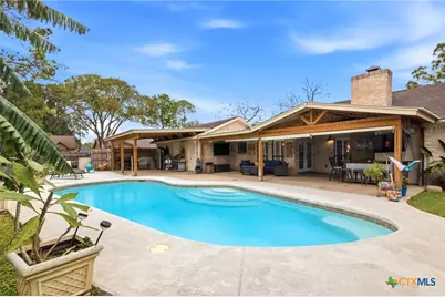 602 Bramble Bush Lane, Victoria, TX 77904 - Photo 9