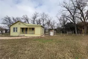 813 S 53rd St, Temple, TX 76504 - Photo 3