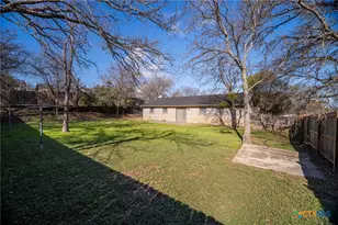 903 Bluff Dr, Copperas Cove, TX 76522 - Photo 23