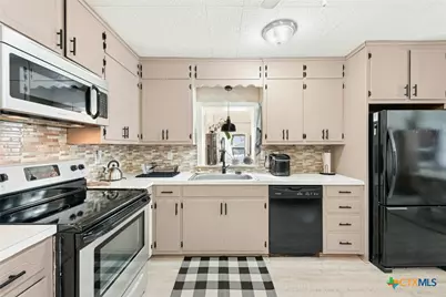 105 S Peach Street, Little River-Academy, TX 76554 - Photo 17