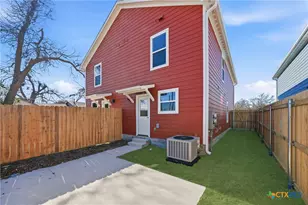 909 S Martin Luther King Jr Dr, Temple, TX 76504 - Photo 7