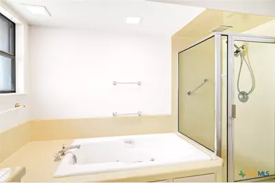 603 Suzanne Street, Edna, TX 77957 - Photo 25