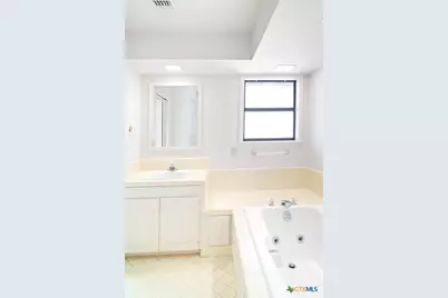 603 Suzanne Street, Edna, TX 77957 - Photo 27