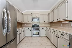 905 N 1st St, Nolanville, TX 76559 - Photo 11