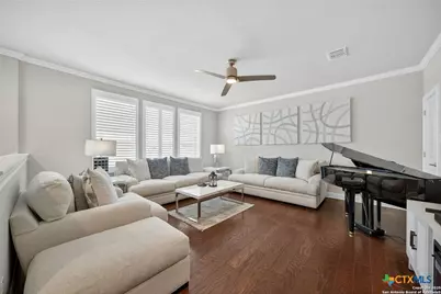 620 N Guenther Avenue, New Braunfels, TX 78130 - Photo 15