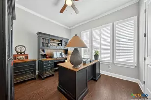 620 N Guenther Ave, New Braunfels, TX 78130 - Photo 5