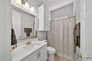 620 N Guenther Ave, New Braunfels, TX 78130 - Photo 23