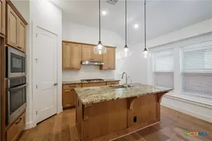 1020 Easy Gruene, New Braunfels, TX 78130 - Photo 7