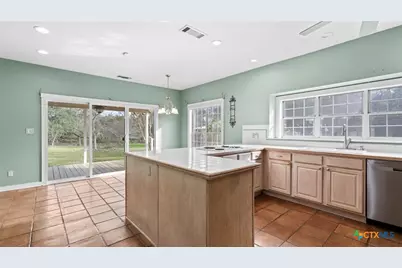 24930 Cedar Creek Drive, New Braunfels, TX 78132 - Photo 7